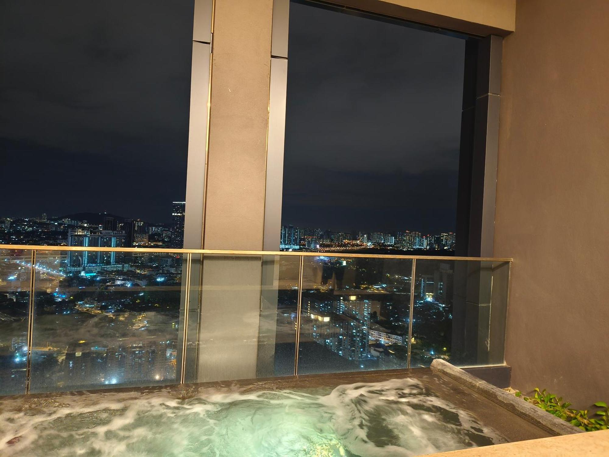 Lucentia Suites Klcc By City View Kuala Lumpur Luaran gambar